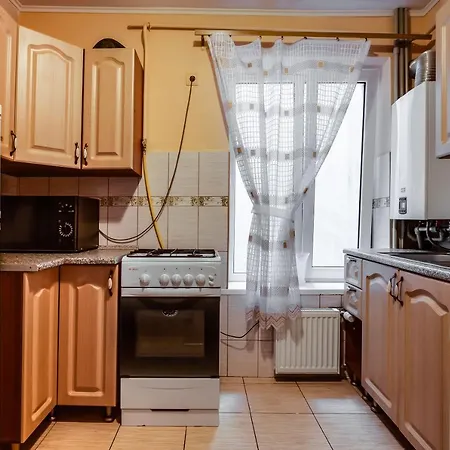 Four Bedrooms In The Heart Of * Lviv
