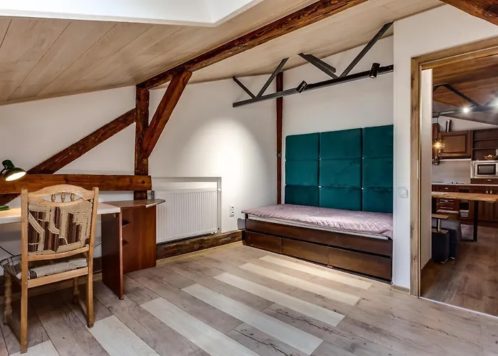 Four Bedrooms In The Heart Of Апартаменти *